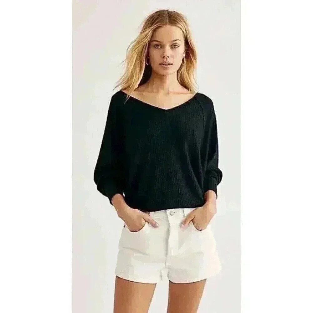 FREE PEOPLE | Santa Clara Long Sleeve Thermal Knit Top in Black NWT Size Medium